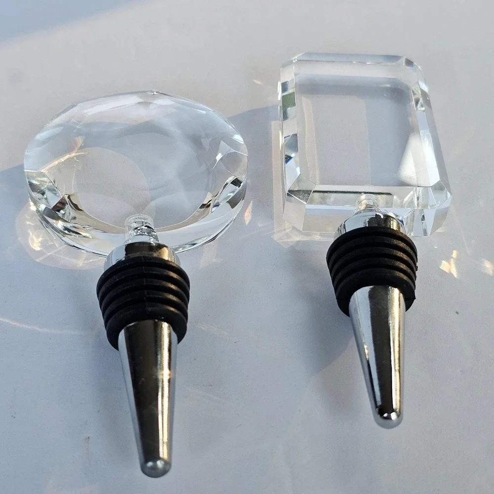 Vintage Glass Wine Bottle Stoppers Set Faceted Emerald‎ Round Cut Barware Decor